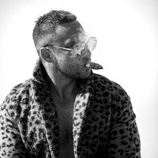 Логотип @maxxxefner - «MAXEFNER» blog