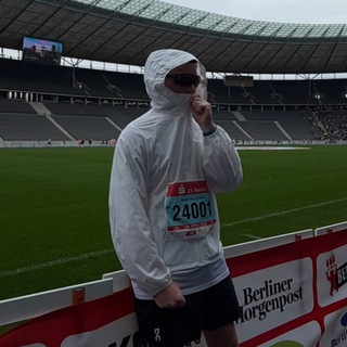 Логотип @maxzaichenko - Max Zaichenko is typing...