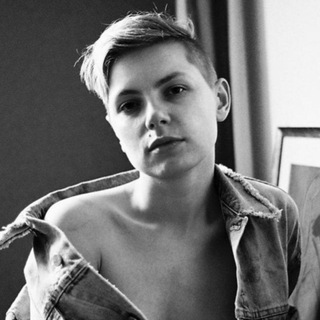 Логотип @maya5d - Maya in Loooove