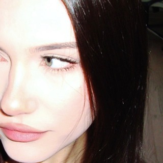 Логотип @maybeyeeesss - мэйби есс