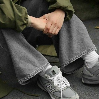 Логотип @mayeou - ми/мы