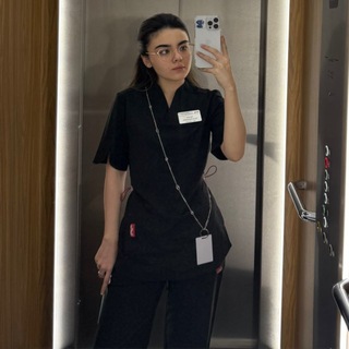 Логотип @med_commm - med.com