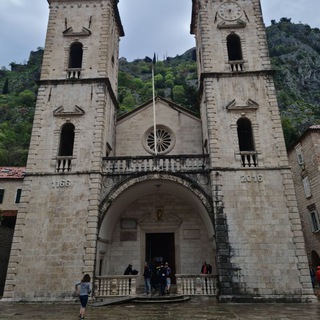 Логотип @medievalmontenegro - Средневековая музыка в Черногории