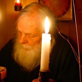 Логотип @meditacionesdiariashnoelias - Meditaciones diarias del Hno. Elías