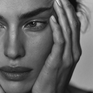 Логотип @meduzse - méduzse