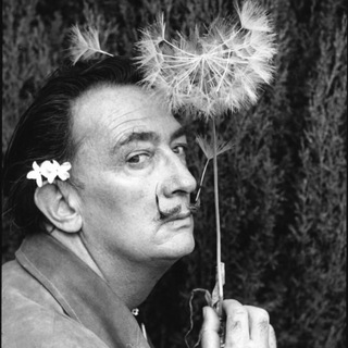 Логотип @megaistorii - МЕГАИСТОРИИ