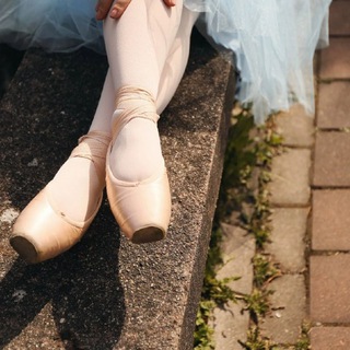 Логотип @megustaballet - MeGusta &балетные истории