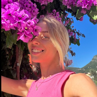 Логотип @melanietiss - Melanietiss Community