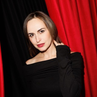 Логотип @melchakovaviktoria - МЕЛЬЧАКОВА про команды