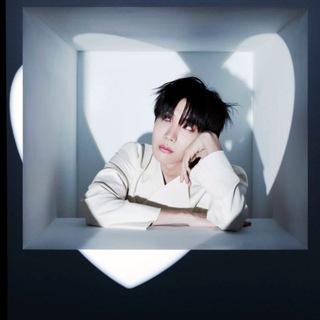 Логотип @melinnieow - hope ⋆ world