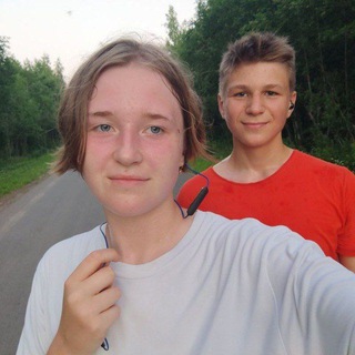 Логотип @memoriesdeamigos - ✨memories de amigos✨