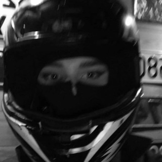 Логотип @memorieskari - Memories