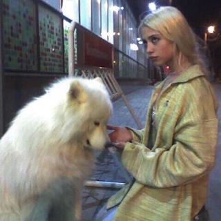 Логотип @memrkkf - мемы ролок.