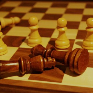 Логотип @menschen_und_personen - Menschen und Personen