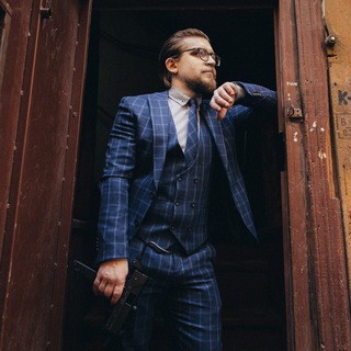 Логотип @mensfilms - Мужское кино