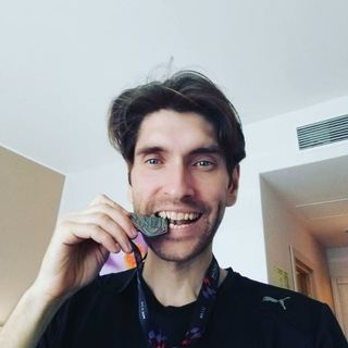 Логотип @mentalrost - [ 1 фишка ] по Саморазвитию Каждый День