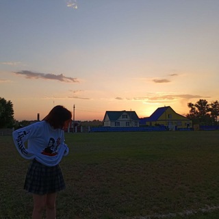 Логотип @meowjk1 - éclipse lunaire.