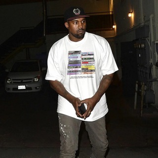 Логотип @merchskillza - мерч скиллза