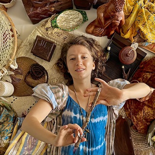 Логотип @merkaba_mala - ☿ Мари Тер | Алхимия Духа | Малы | 📿Четки | Ченнелинг