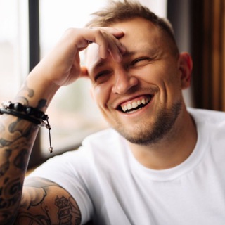 Логотип @merkrd - Команда Александра Кравченко