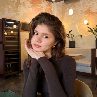 Логотип @mestovivi - vivi’s med
