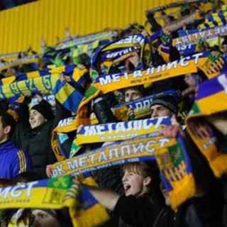 Логотип @metalist_chat - Дворик 💛💙