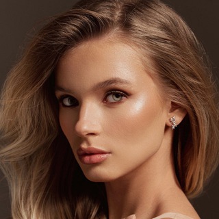 Логотип @mezhennayastihi - Мария Меженная | Поэт