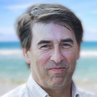 Логотип @mfrevmet - Révélations & Métamorphose