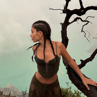 Логотип @miamonamii - miamonami it’s ME