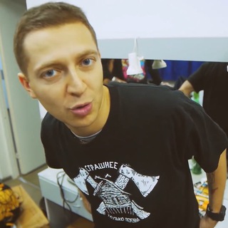 Логотип @microphone_mironchika - микрофон Мирончика