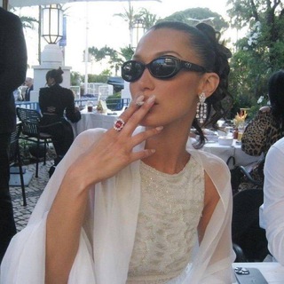 Логотип @midnnightss - potom pridymay