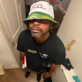 Логотип @migel_official - Нигера Ответ