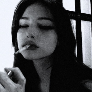 Логотип @miilxxw_ww - miilxxw