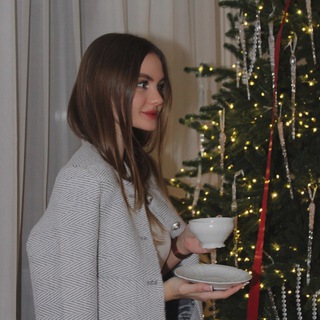 Логотип @miiss_kiiss - miss.kis