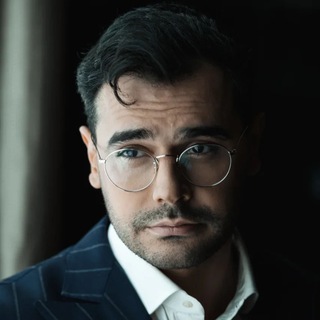 Логотип @mikaelaramian - Mikael Aramian