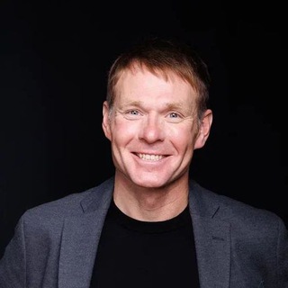 Логотип @mikhail_ivanov78 - Михаил Иванов, издатель