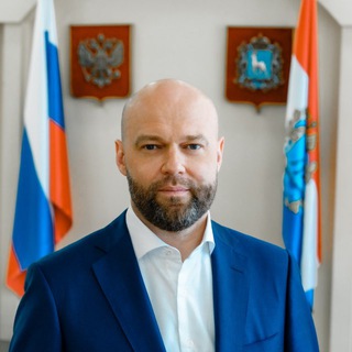 Логотип @mikhail_smirnov82 - Смирнов. Самара