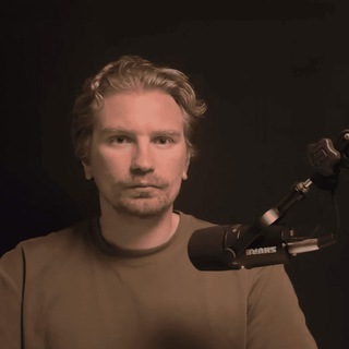 Логотип @mikhalchukwtf - А что там Михальчук?