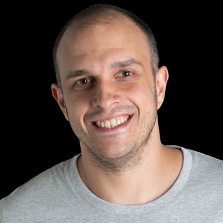 Логотип @mikhaylovgleb - Глеб Михайлов