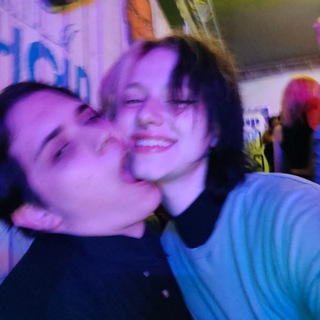 Логотип @mikkamisha - микка