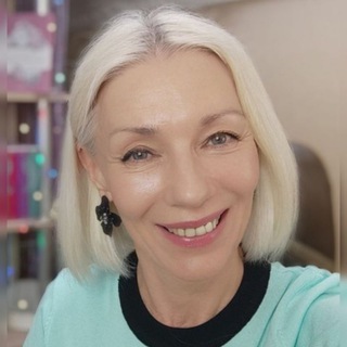Логотип @milabatakova - На связи Людмила 💜
