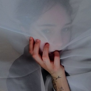 Логотип @milassshh - проснувся