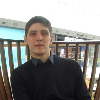 Логотип @milkincopywriter - Костя печатает...