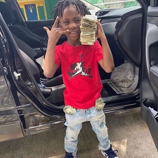 Логотип @milkins_anyaa - милкинс аня🥶🥶🧛‍♂️