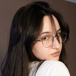 Логотип @milkookieheips - милку́ки помогает 🧚🏻‍♀️💌