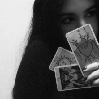 Логотип @miltar0t - ритуалы mmarriz 🪬