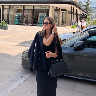 Логотип @mindabroad_qa - Ульян, расскажи 💬