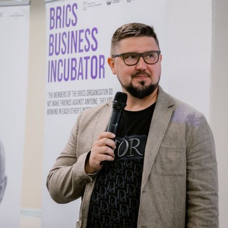 Логотип @mindvestor - Андрей Чаплюк | Финансовый советник