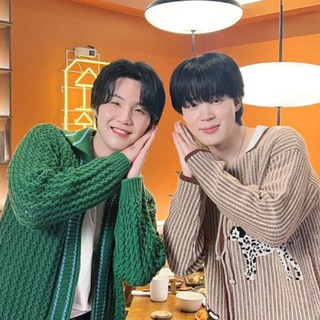 Логотип @miniminiplace - юнмины бебики