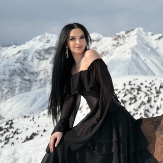 Логотип @minobakhrilloeva - Mino